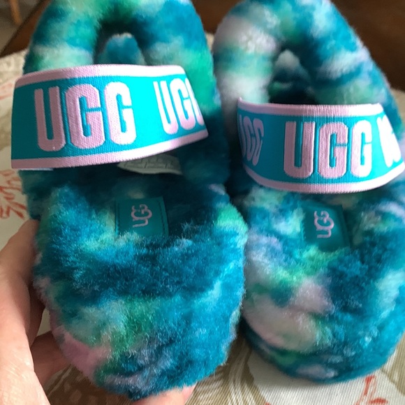 Ugg Yeah (aquatic blue) marble slipper /slide size 7 NWOT - Picture 7 of 11